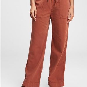 Gap super soft comfortable loungers or bold street style